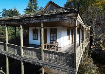 Фото номера Люкс Отель Tufenkian Old Dilijan Complex г. Дилижан 19