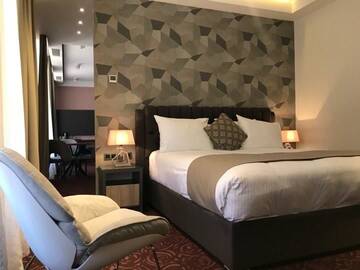 Фото номера Люкс Отель Best Western Plus Paradise Hotel Dilijan г. Дилижан 5