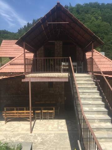 Фото номера Таунхаус с 2 спальнями Дома для отпуска Holiday home Golovino г. Дилижан 7