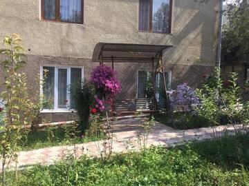 Фотографии Дома для отпуска Guest House Usanoghakan г. Дилижан (Армения) №5 Фото Дома для отпуска Guest House Usanoghakan г. Дилижан 5
